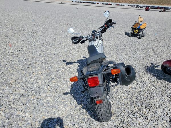 2025 YAMAHA DIRT BIKE
