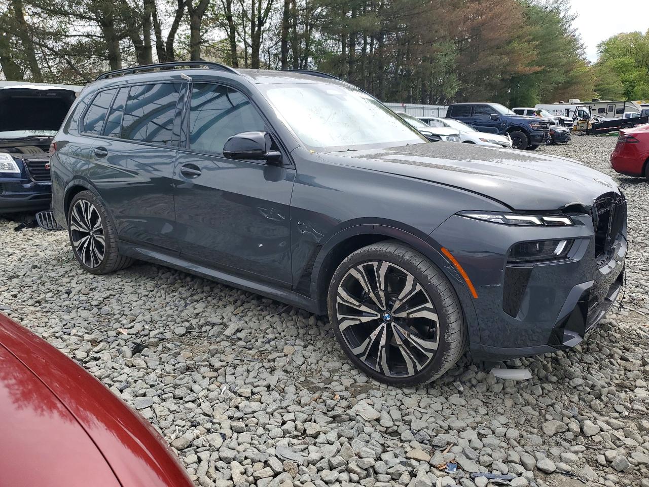 2025 BMW X7