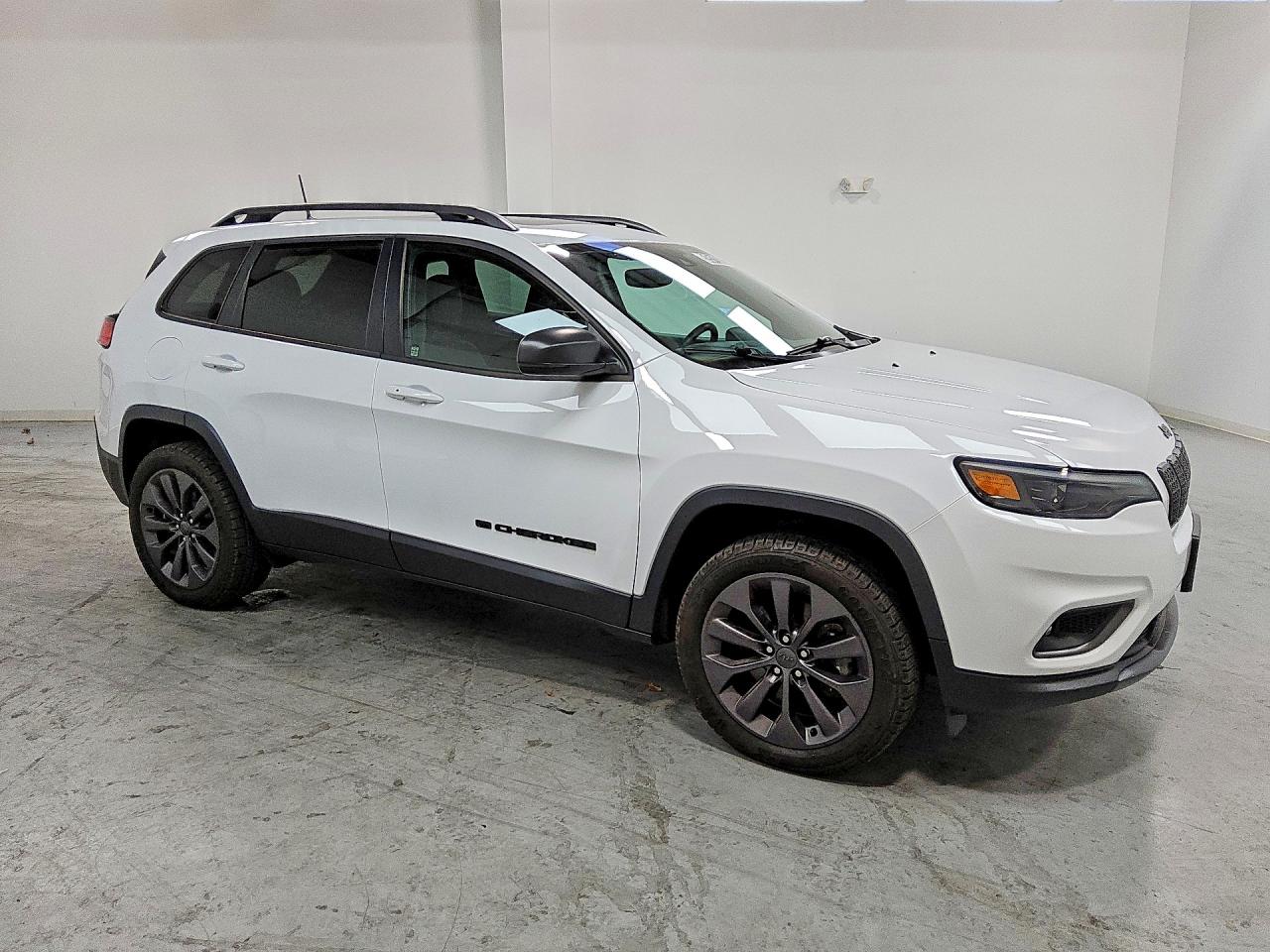 2021 JEEP CHEROKEE LATITUDE LUX 4X4