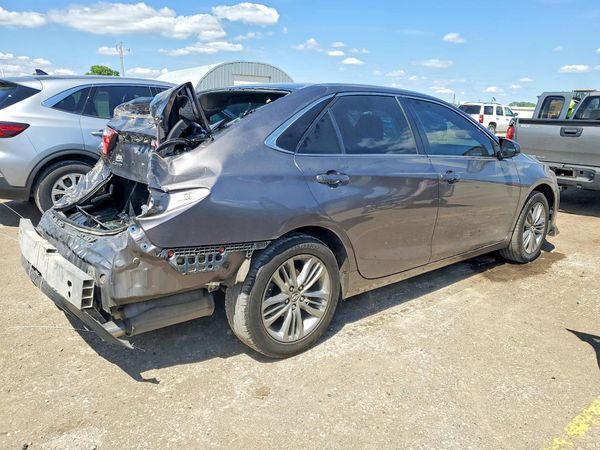 2017 TOYOTA CAMRY