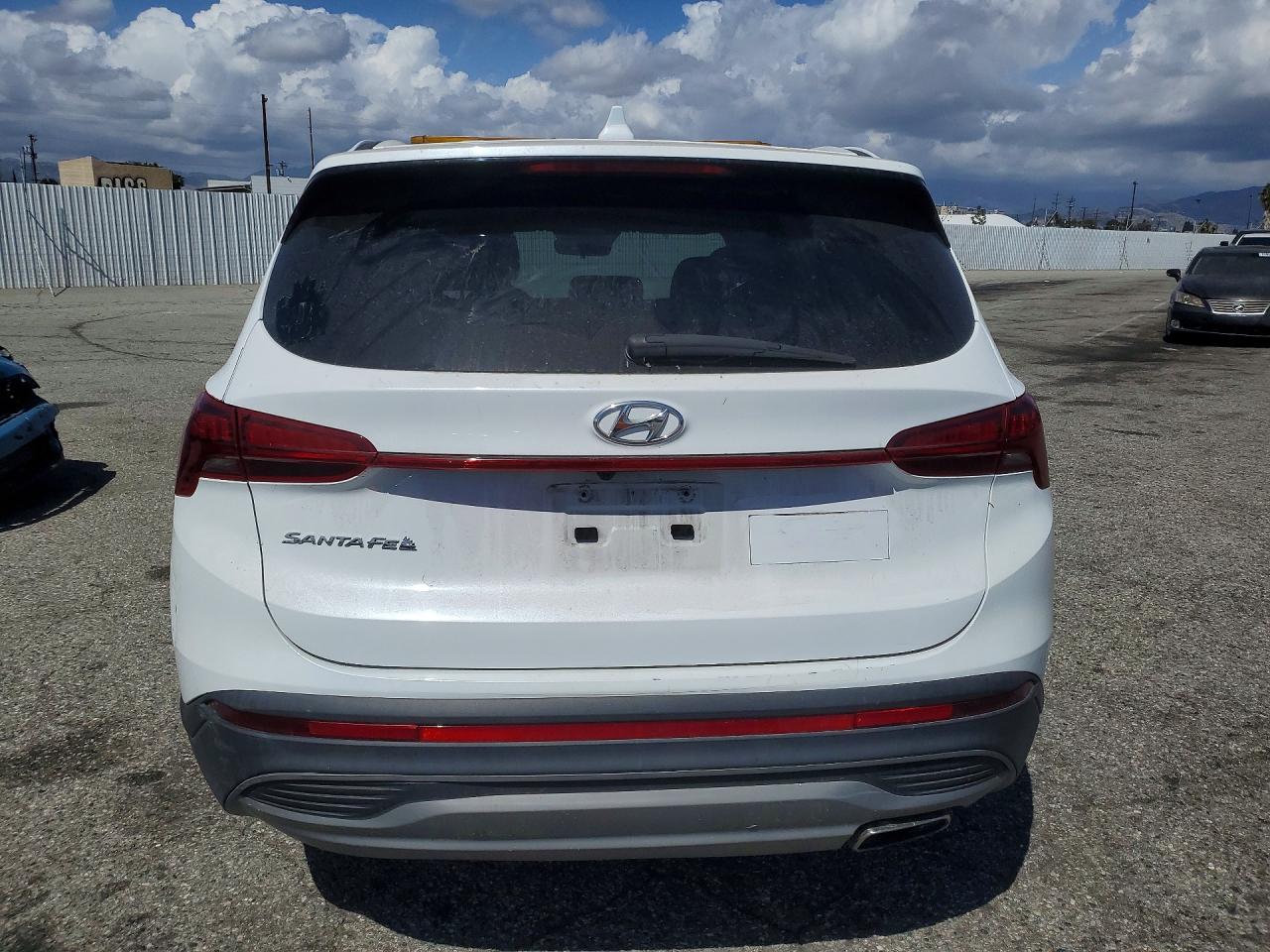 2021 HYUNDAI SANTA FE SE