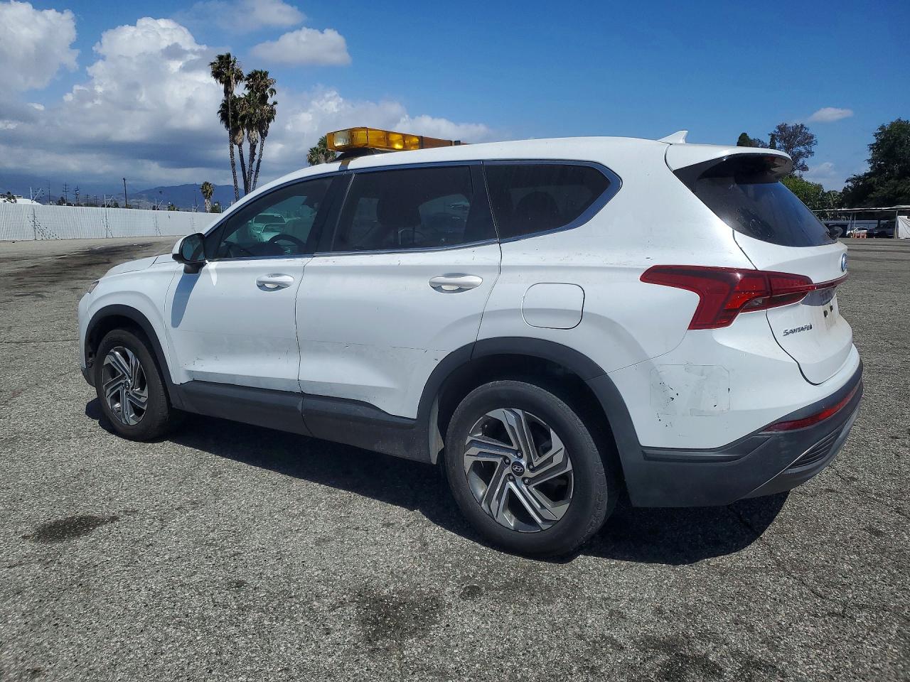 2021 HYUNDAI SANTA FE SE