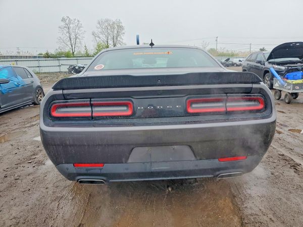 2017 DODGE CHALLENGER SXT