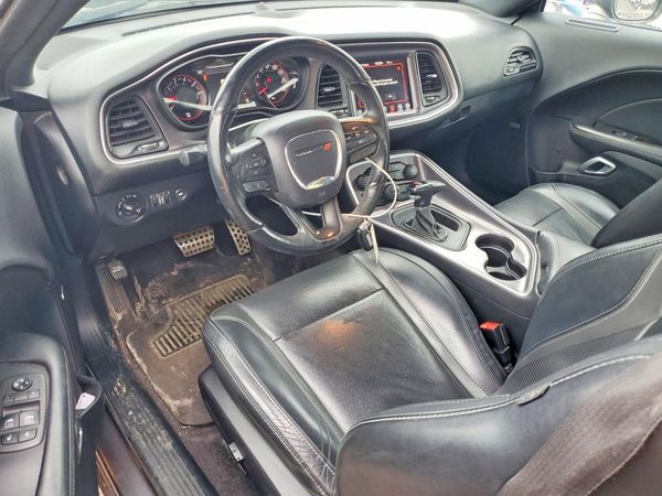 2017 DODGE CHALLENGER SXT