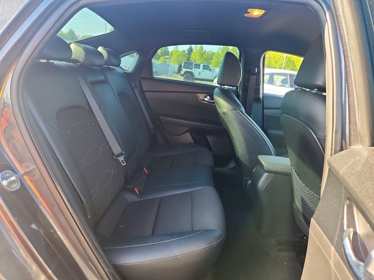 2022 KIA FORTE GT Line