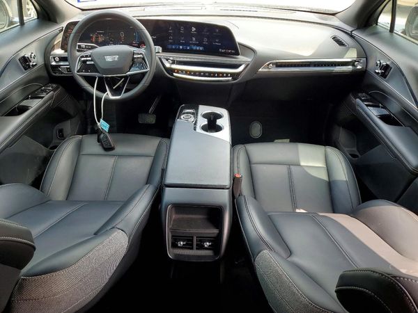 2024 CADILLAC LYRIQ Tech-1