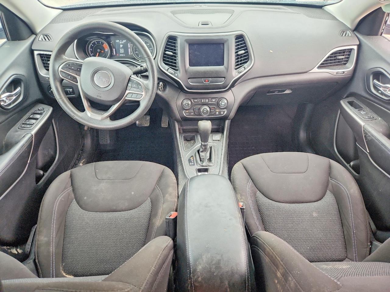 2019 JEEP CHEROKEE LATITUDE FWD