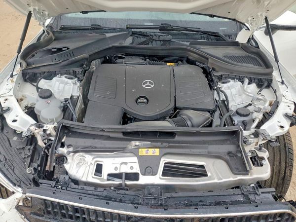 2026 MERCEDES-BENZ GLC GLC300