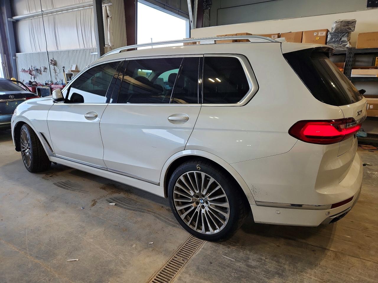 2020 BMW X7 xDrive40i