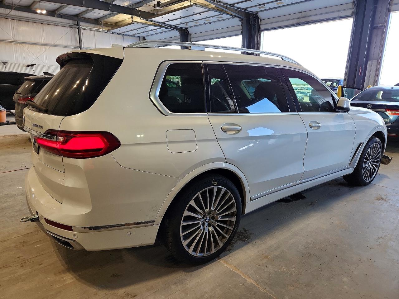2020 BMW X7 xDrive40i