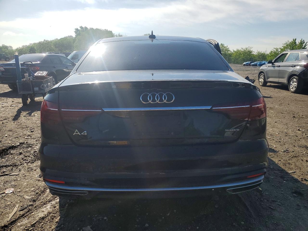 2021 AUDI A4 quattro Premium Plus
