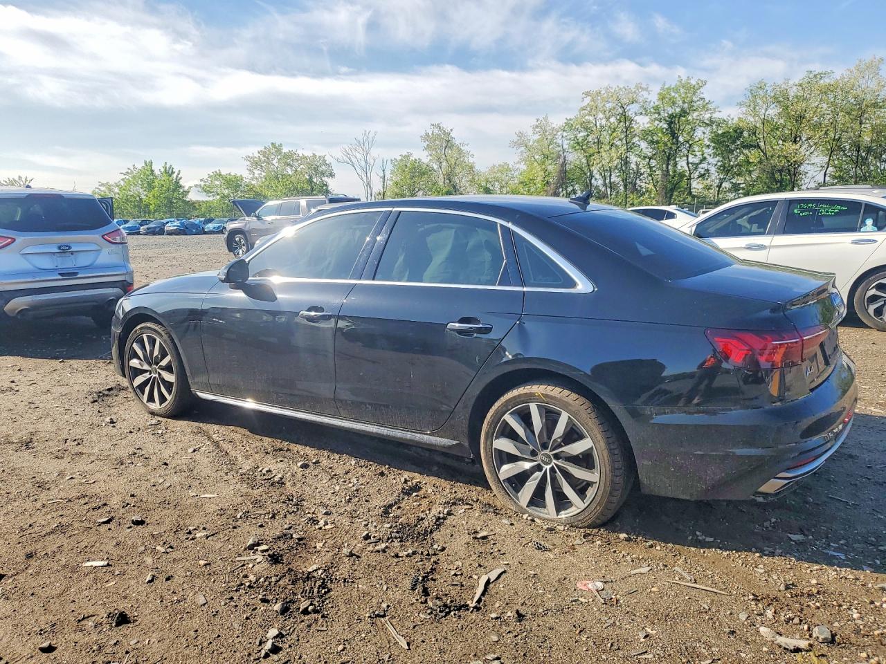 2021 AUDI A4 quattro Premium Plus