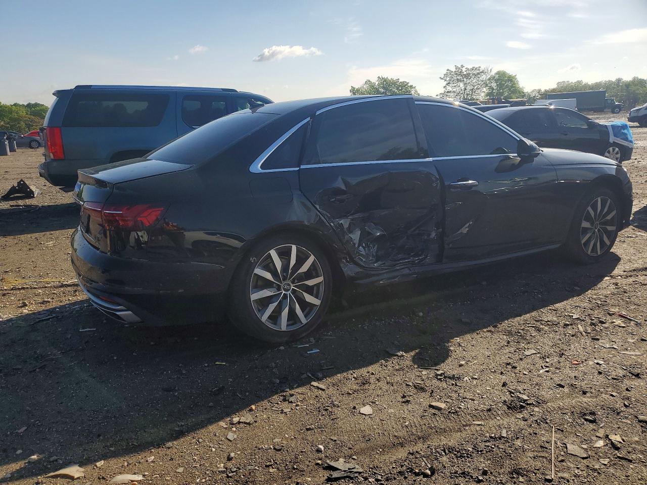 2021 AUDI A4 quattro Premium Plus