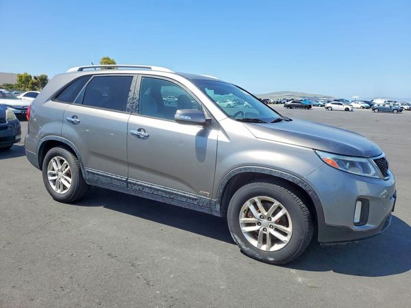 2014 KIA SORENTO