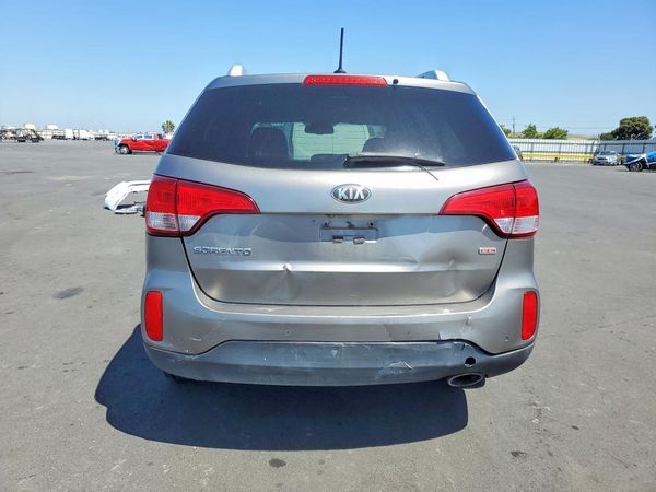 2014 KIA SORENTO