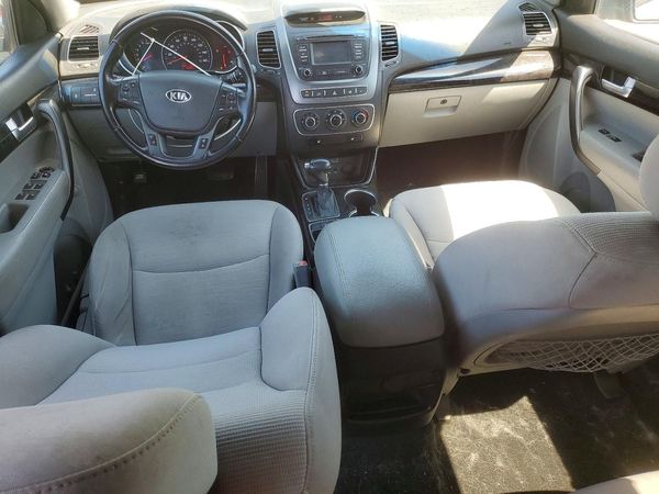 2014 KIA SORENTO