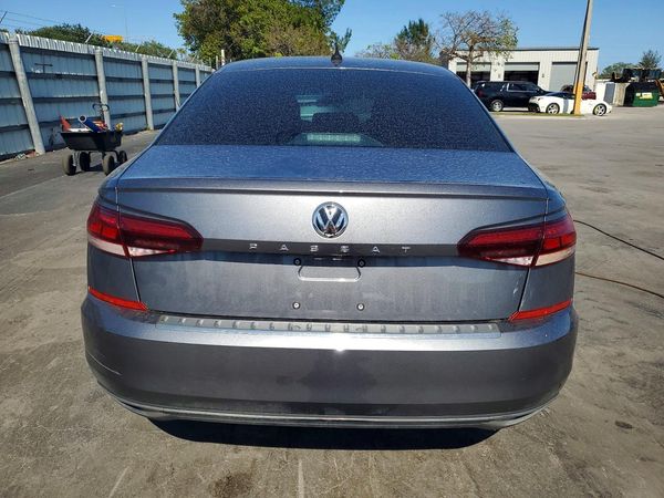 2021 VOLKSWAGEN PASSAT