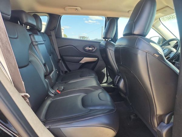 2018 JEEP CHEROKEE