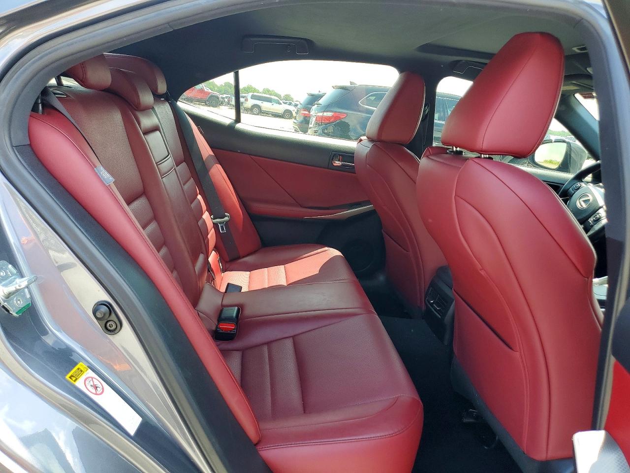 2016 LEXUS IS 200t