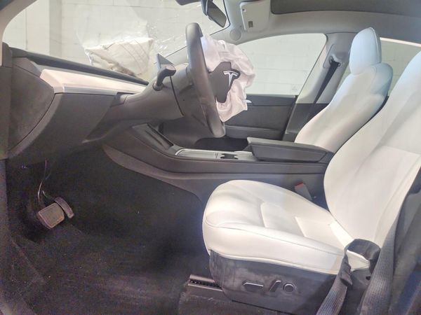 2023 TESLA MODEL Y — DENT