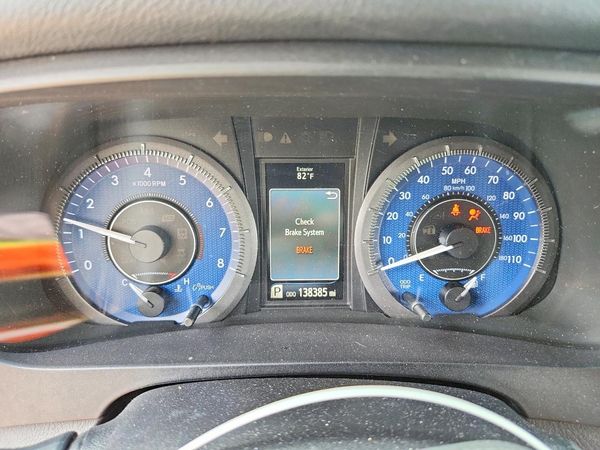 2015 TOYOTA SIENNA