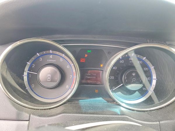 2013 HYUNDAI SONATA