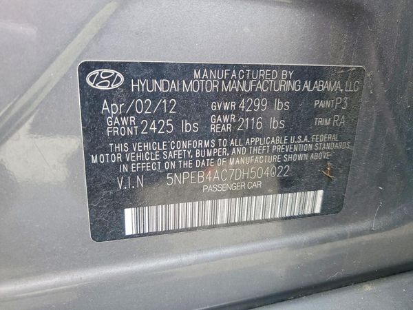 2013 HYUNDAI SONATA