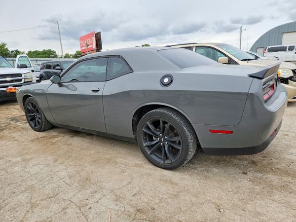 2017 DODGE CHALLENGER SXT
