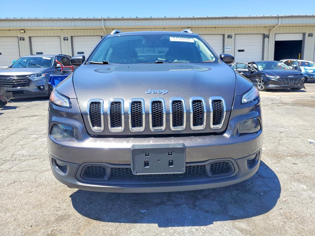2017 JEEP CHEROKEE LATITUDE FWD