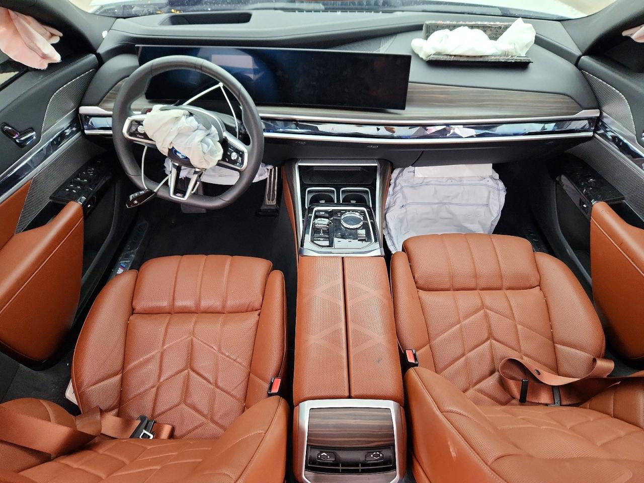 2025 BMW I7 eDrive50