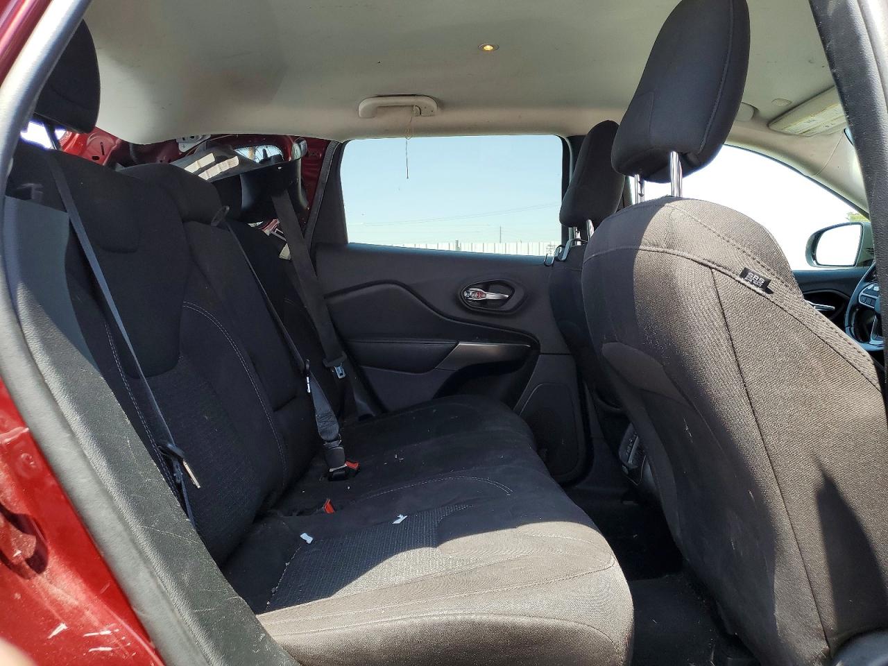 2020 JEEP CHEROKEE LATITUDE FWD