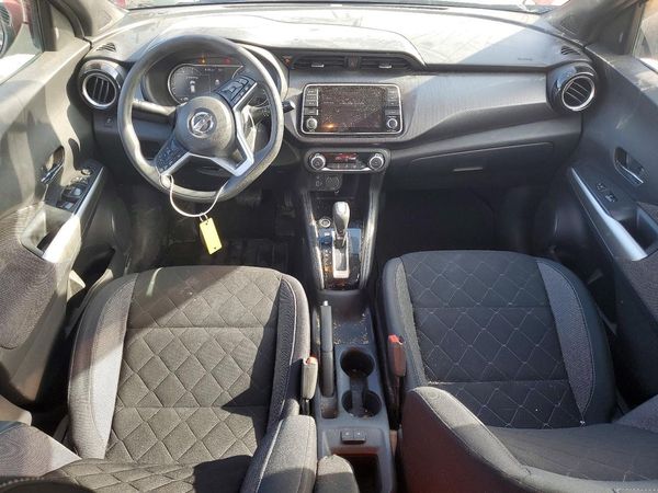 2018 NISSAN KICKS