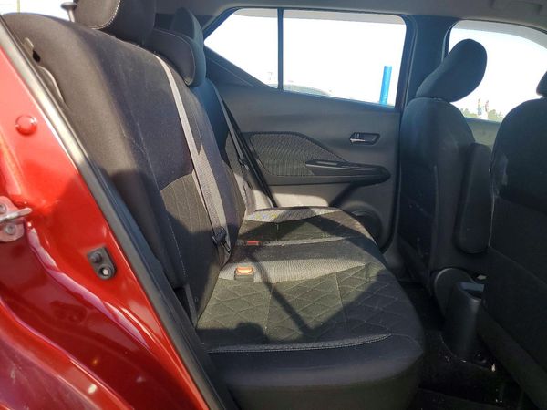 2018 NISSAN KICKS