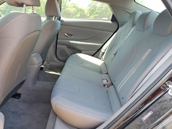 2021 HYUNDAI ELANTRA