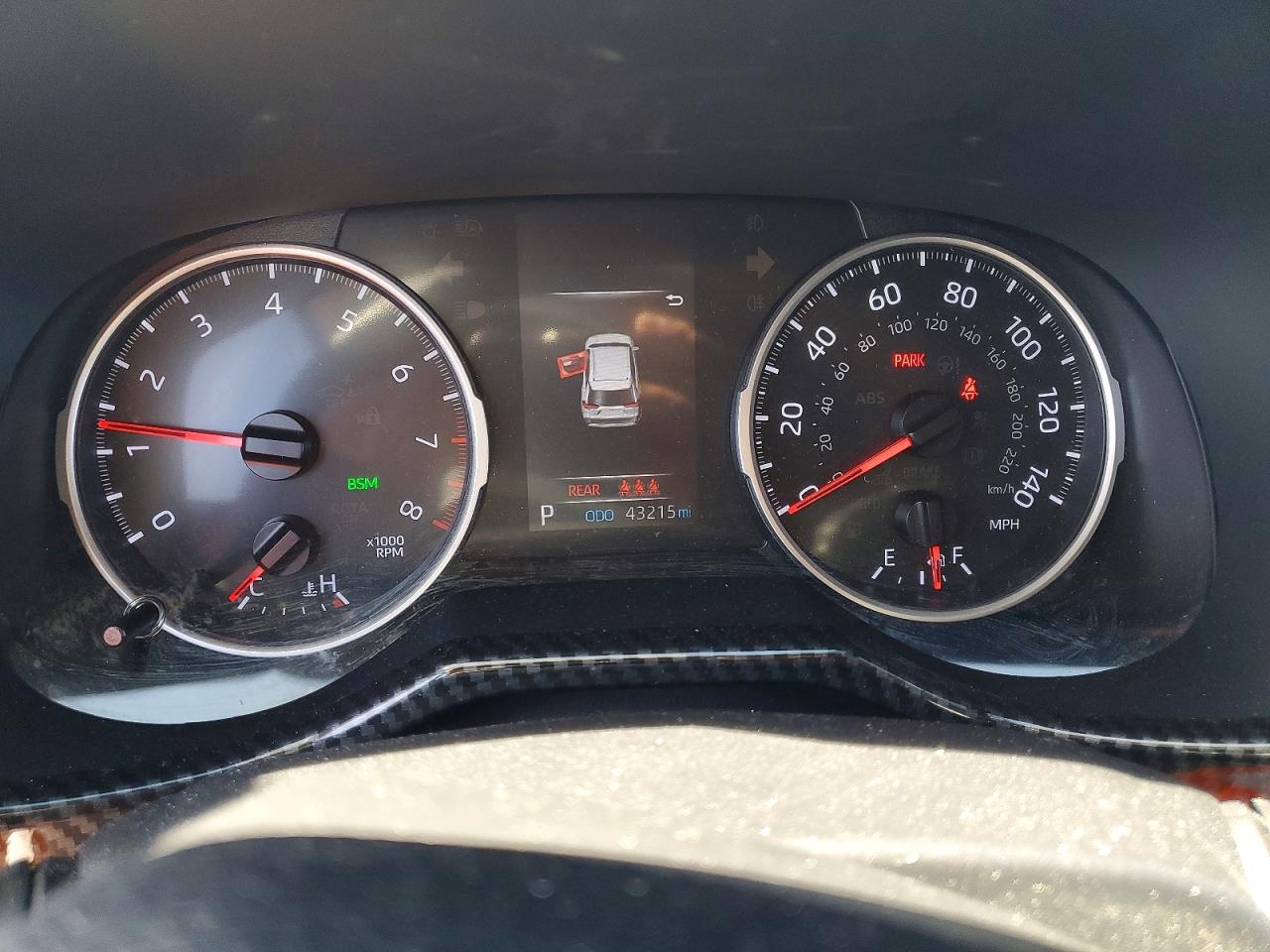 2021 TOYOTA RAV4 XLE