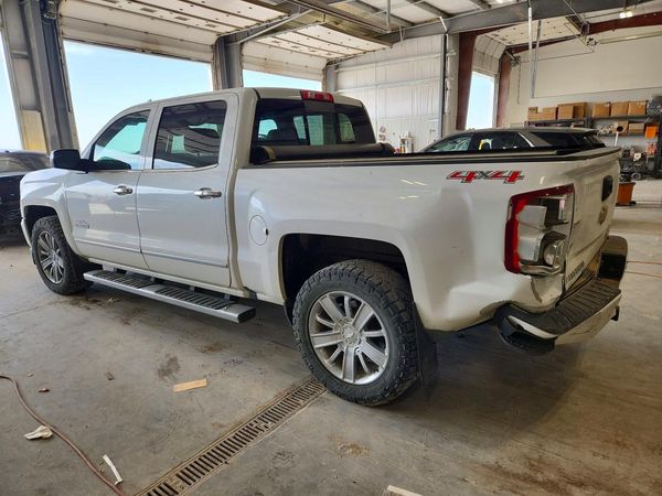 2017 CHEVROLET SILVERADO High Country