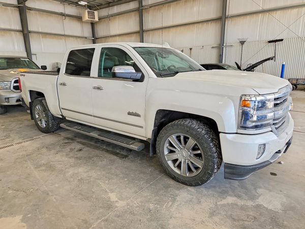 2017 CHEVROLET SILVERADO High Country