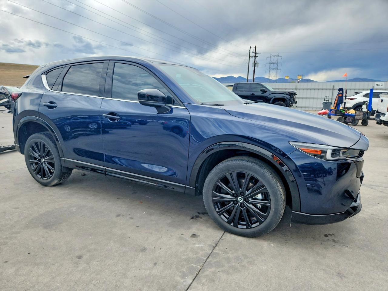 2024 MAZDA CX-5 Premium Package