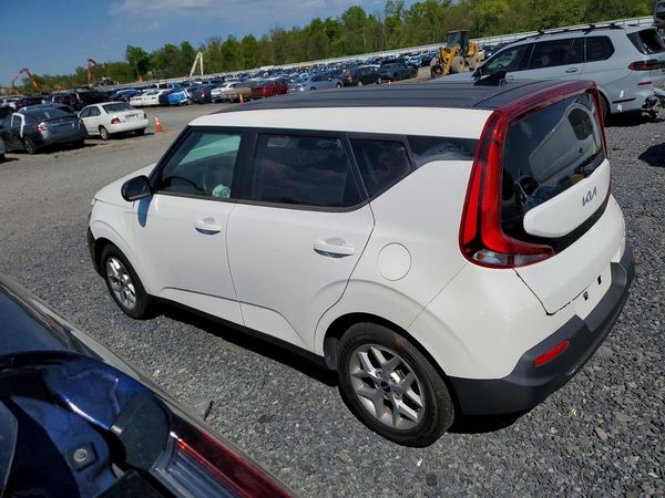 2022 KIA SOUL
