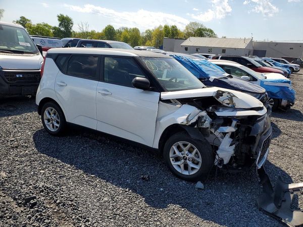 2022 KIA SOUL