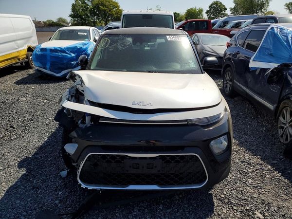 2022 KIA SOUL