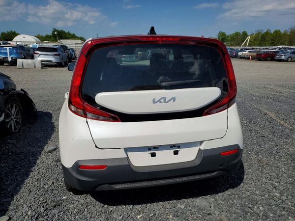 2022 KIA SOUL