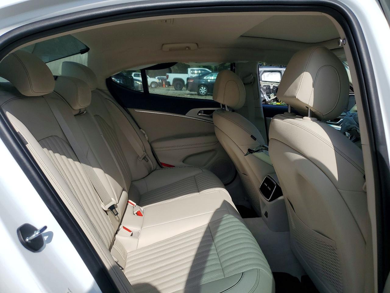 2026 GENESIS G70 2.5T Prestige RWD