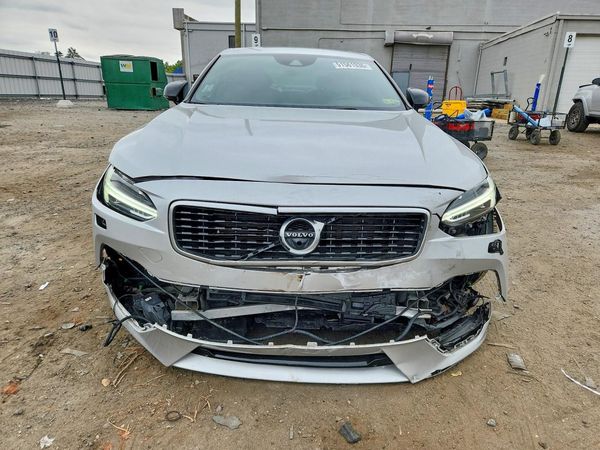 2020 VOLVO S90 Ocean Race