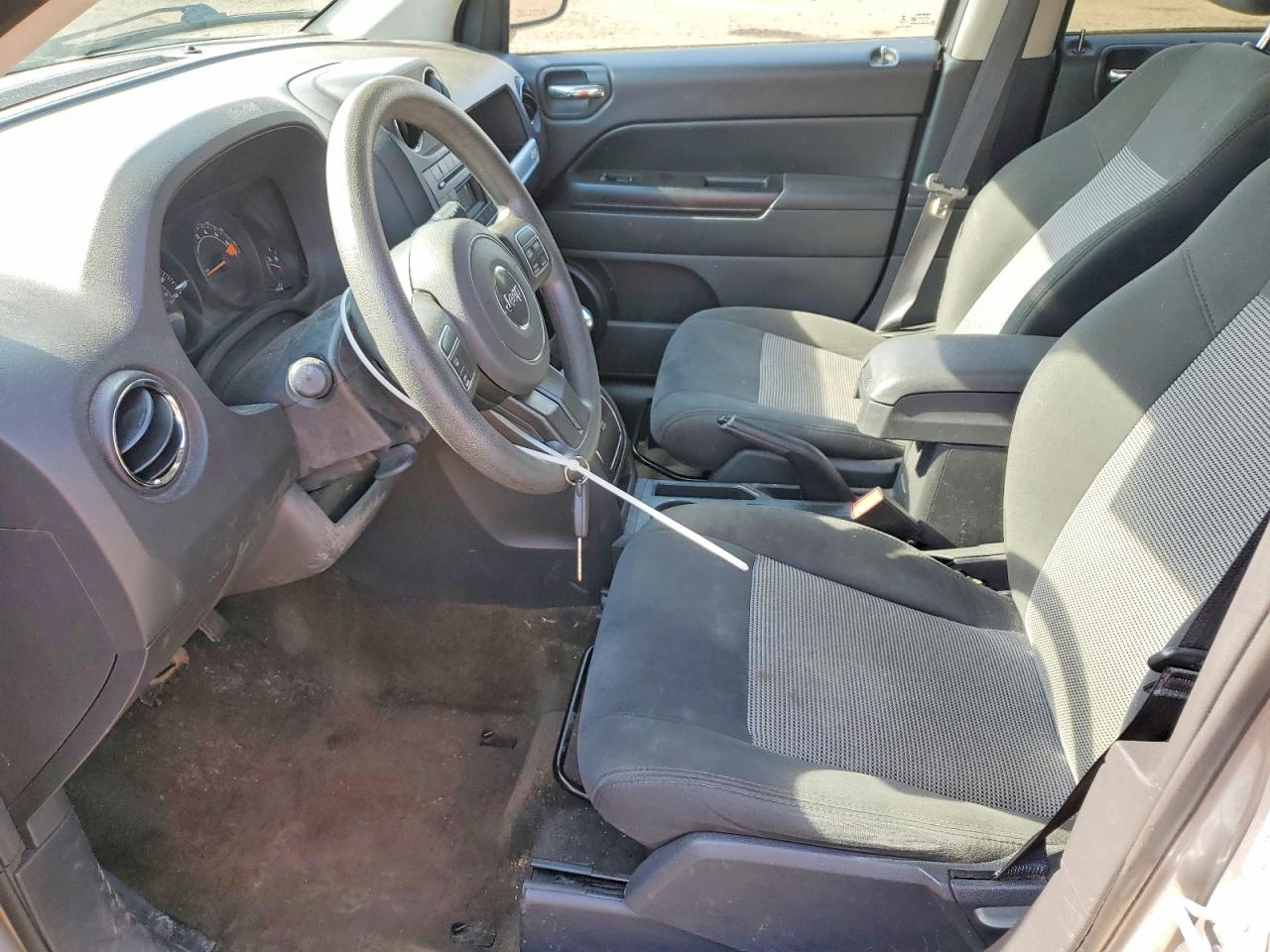 2017 JEEP COMPASS SPORT FWD