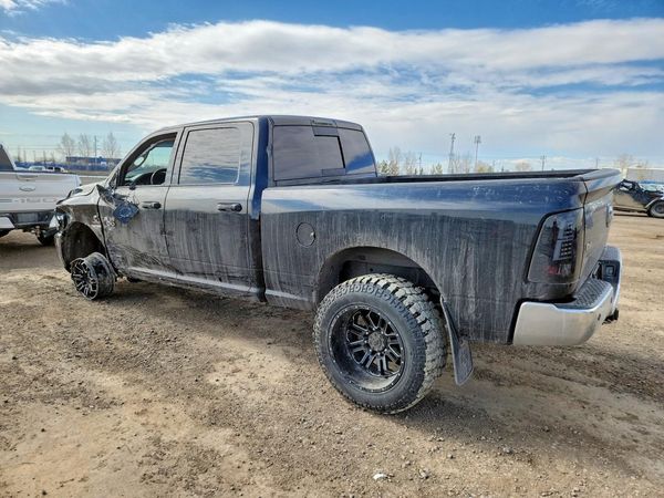 2015 RAM 3500 SLT