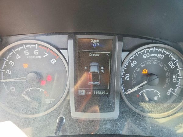 2017 TOYOTA TACOMA