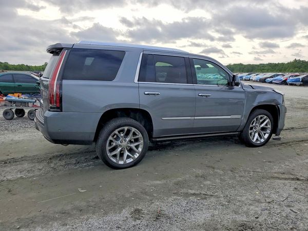 2020 CADILLAC ESCALADE Premium Luxury — PSRA