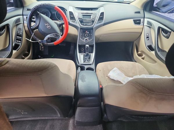 2016 HYUNDAI ELANTRA