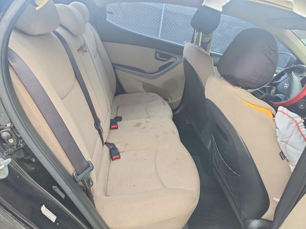 2016 HYUNDAI ELANTRA